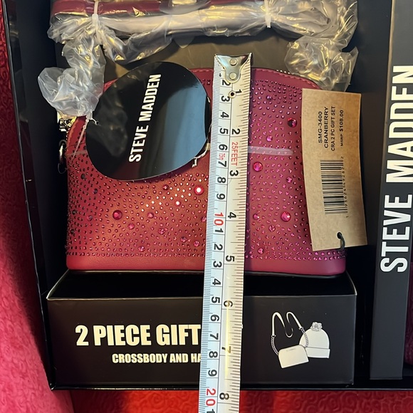 STEVE MADDEN - Picture 9 of 12